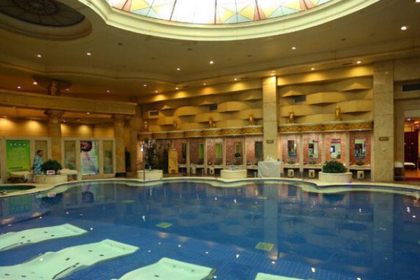 广州洗车行业新势力:95后小伙带你体验高品质洗车服务 广州洗车行业新势力:95后小伙带你体验高品质洗车服务